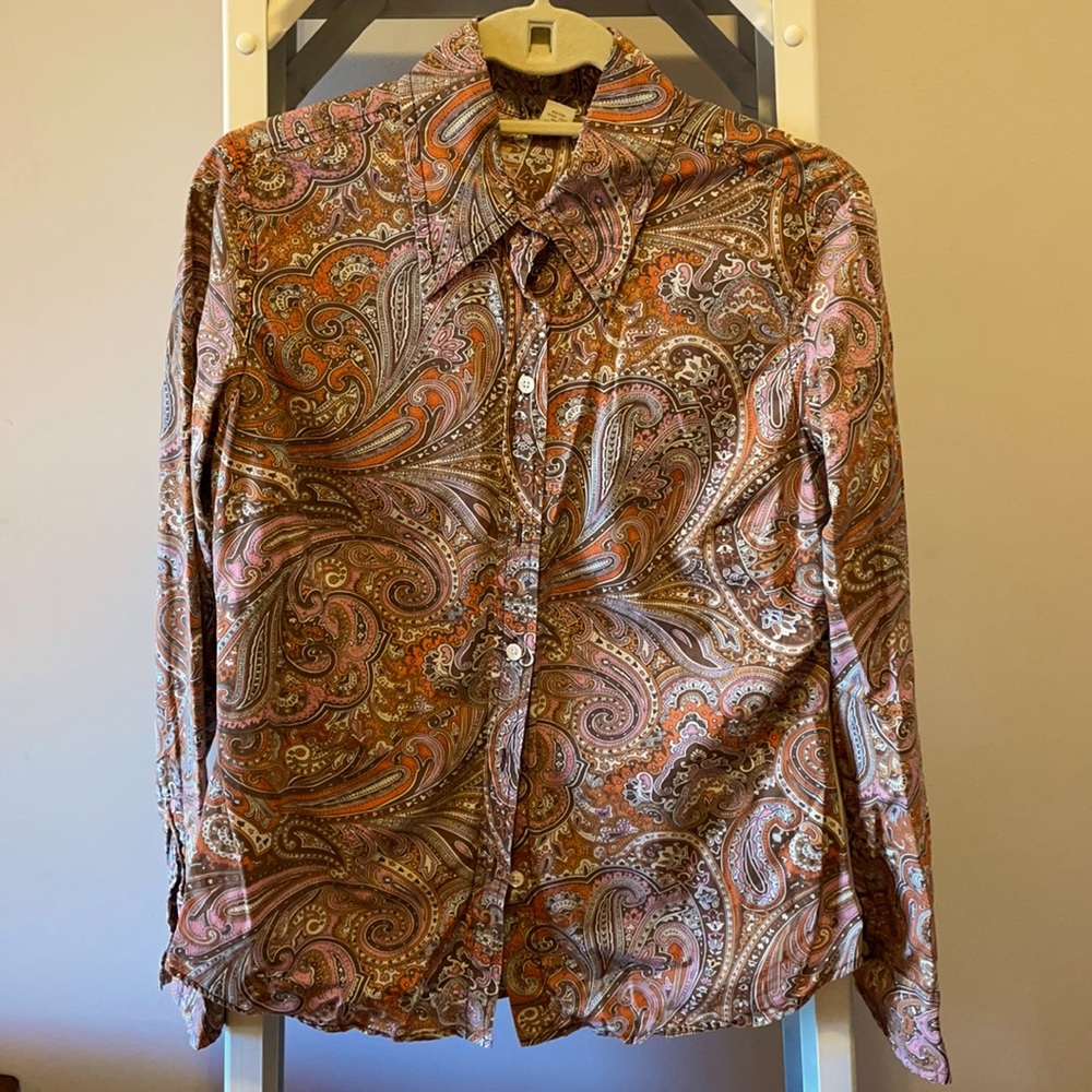 Women's button Down